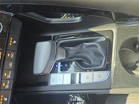 Used 2024 Hyundai Elantra SEL w/ Convenience Package image 20