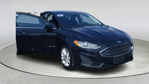 Used 2019 Ford Fusion SE image 8