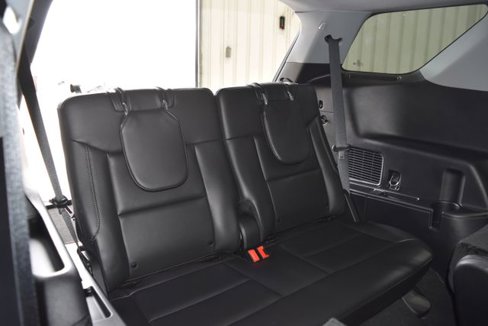 Used 2022 Ford Explorer XLT w/ Equipment Group 202A image 18