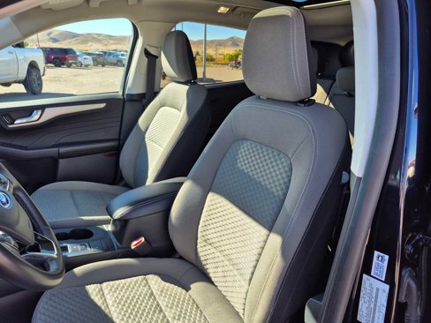 Used 2021 Ford Escape SE w/ SE Sport Appearance Package image 19