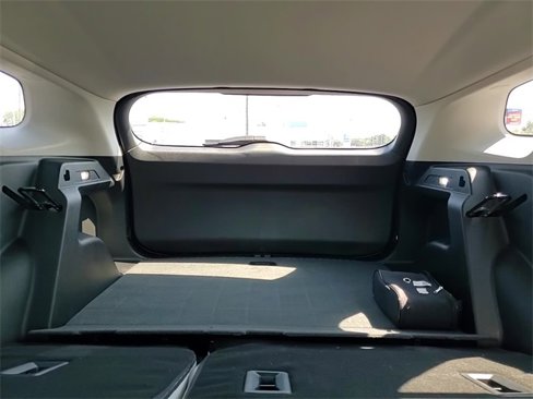 Used 2024 Honda Prologue EX image 24