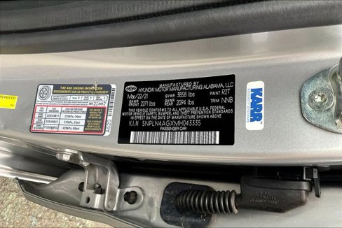 Used 2021 Hyundai Elantra SEL w/ Convenience + Premium Package image 27