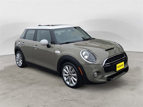 Used 2019 MINI Cooper S image 7