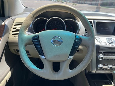 Used 2011 Nissan Murano LE w/ Navigation Pkg image 30