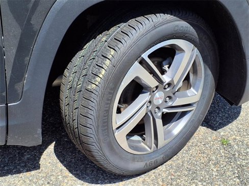 Used 2021 GMC Terrain SLT image 4