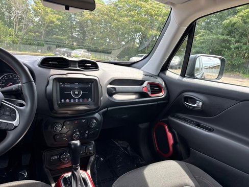 Used 2020 Jeep Renegade Trailhawk image 36