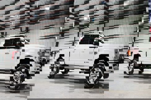 Used 2019 Ford F250 Platinum w/ Platinum Ultimate Package image 15