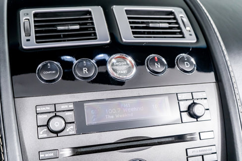 Used 2008 Aston Martin V8 Vantage Roadster image 44