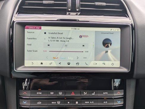 Used 2020 Jaguar F-PACE Premium image 12