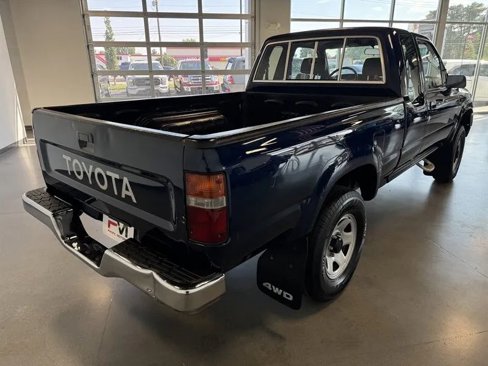 Used 1992 Toyota Pickup Deluxe image 7