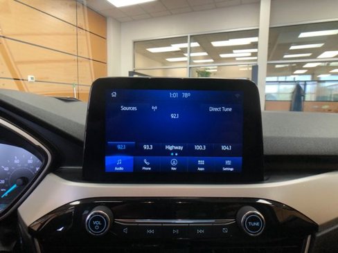 Certified 2020 Ford Escape SE image 15