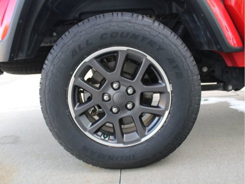 Used 2021 Jeep Gladiator Overland image 36