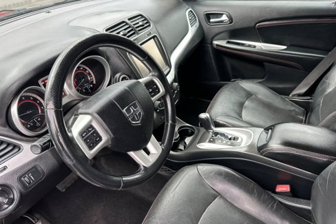 Used 2015 Dodge Journey R/T w/ Flexible Seating Group image 11