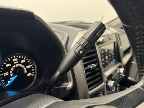 Used 2017 Ford F150 Lariat image 25