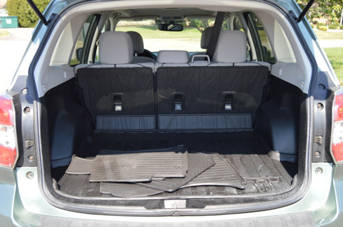 Used 2015 Subaru Forester 2.5i Premium w/ All-Weather Package image 15