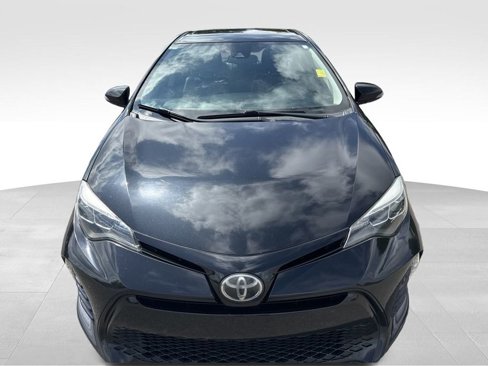 Used 2017 Toyota Corolla SE image 9