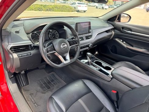 Used 2024 Nissan Altima 2.5 SR image 5