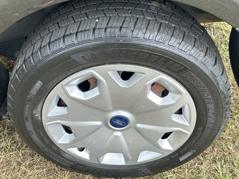 Used 2018 Ford Transit Connect XL image 12