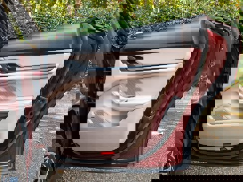 Certified 2022 Porsche Taycan 4S image 38
