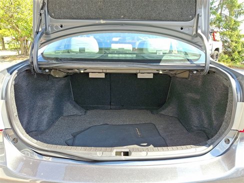 Used 2013 Toyota Corolla L image 29