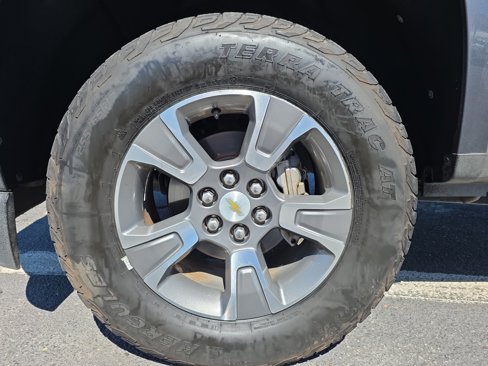 Used 2017 Chevrolet Colorado Z71 image 11