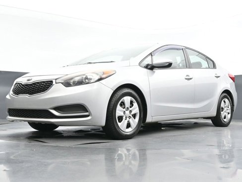 Used 2016 Kia Forte LX image 35