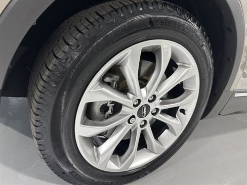 Used 2019 Lincoln MKC Select w/ Select Plus Package image 15