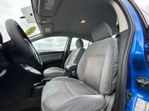 Used 2012 Nissan Sentra 2.0 SR image 10