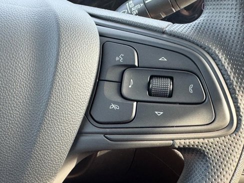 New 2025 Buick Envista Preferred w/ Convenience II Package image 18