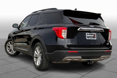 Certified 2020 Ford Explorer XLT w/ Equipment Group 202A image 11