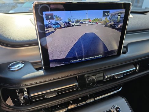 Used 2021 Lincoln Aviator AWD image 34