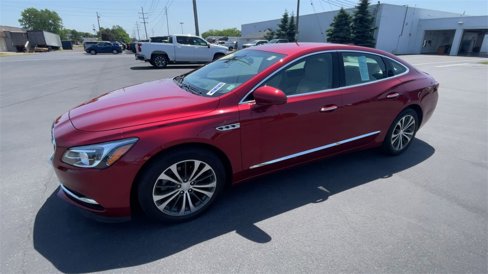 Used 2018 Buick LaCrosse Essence w/ Sights and Sounds Package image 4