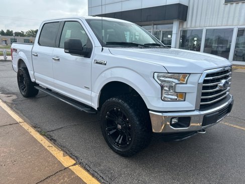 Used 2016 Ford F150 XLT w/ Equipment Group 301A Mid image 3