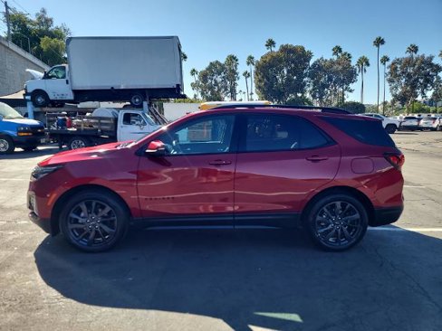 Used 2023 Chevrolet Equinox RS w/ RS Leather Package image 5