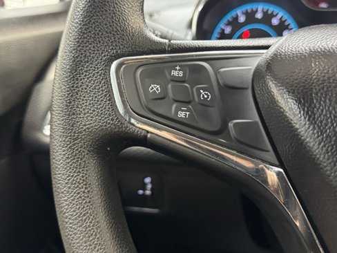 Used 2017 Chevrolet Cruze LT w/ Convenience Package image 15