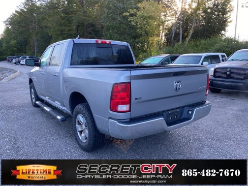 Used 2019 RAM 1500 Classic SLT w/ Luxury Group image 7