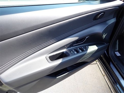 New 2025 Hyundai Elantra Sport image 14