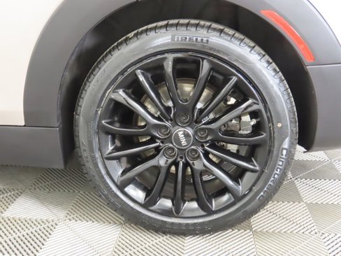 Certified 2023 MINI Cooper Clubman S image 32