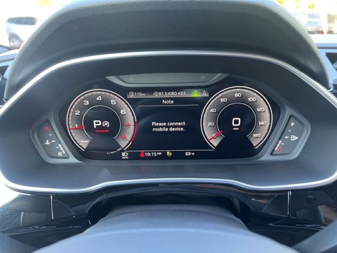 Used 2024 Audi Q3 2.0T Premium Plus image 12