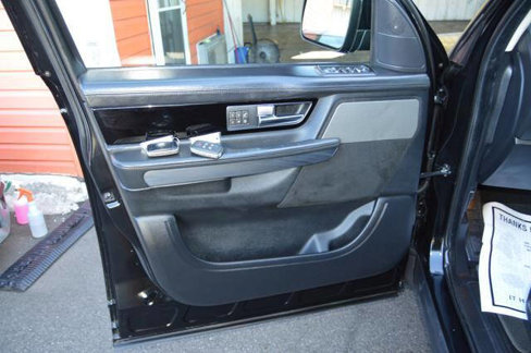 Used 2011 Land Rover Range Rover Sport Supercharged image 36