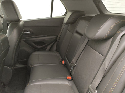 Used 2019 Chevrolet Trax LT w/ LT Convenience Package image 18