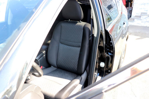 Used 2019 Nissan Rogue SV w/ Sun & Sound Touring Package image 11