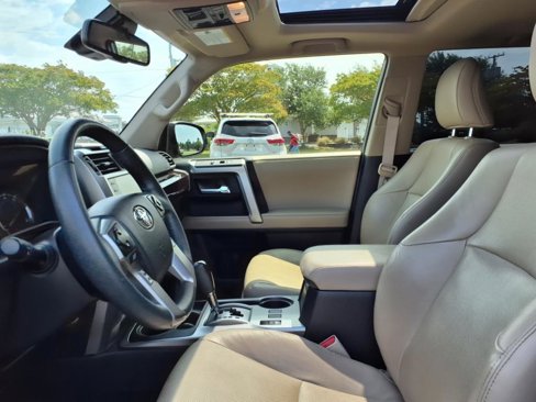 Used 2022 Toyota 4Runner Limited image 6
