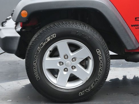 Used 2015 Jeep Wrangler Unlimited Sport w/ Quick Order Package 24S image 27
