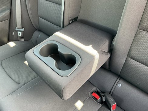 Used 2022 Chevrolet Malibu LT image 33