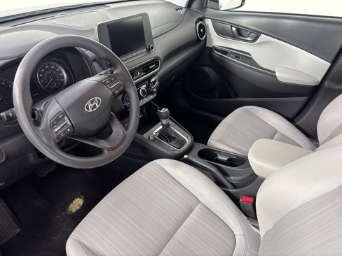 Used 2023 Hyundai Kona SEL image 4