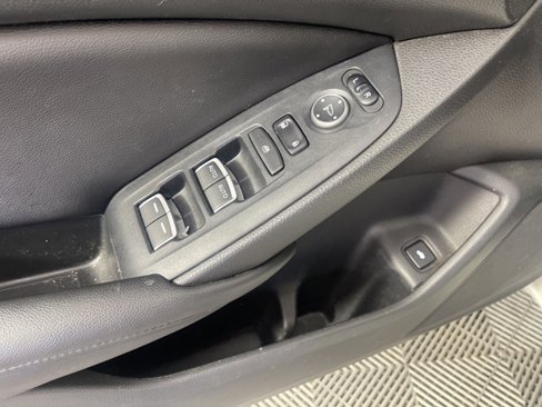 Used 2019 Honda Accord EX image 17
