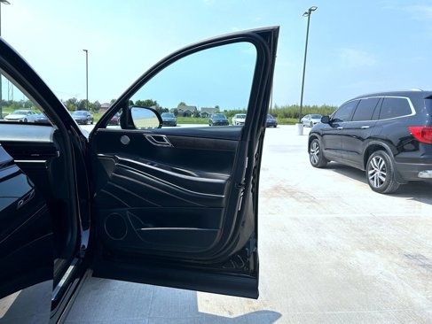 Certified 2024 Genesis GV80 3.5T image 17