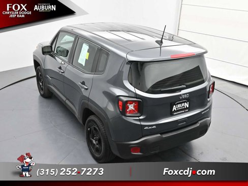 Used 2022 Jeep Renegade Sport image 25