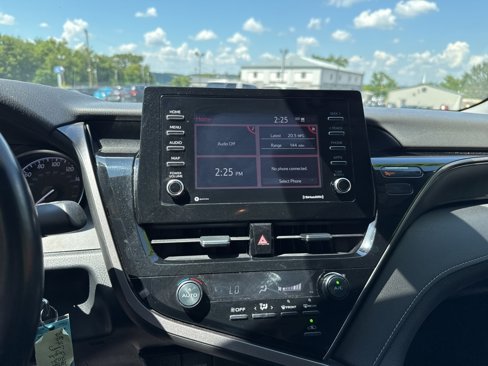 Used 2021 Toyota Camry SE image 22